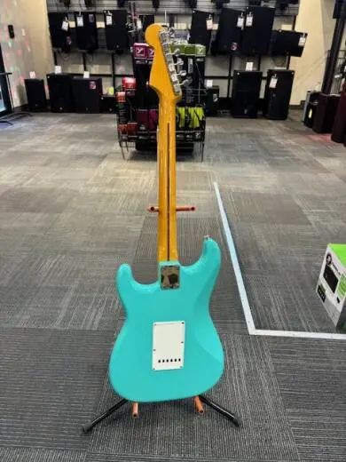 Store Special Product - Fender - 011-0232-849
