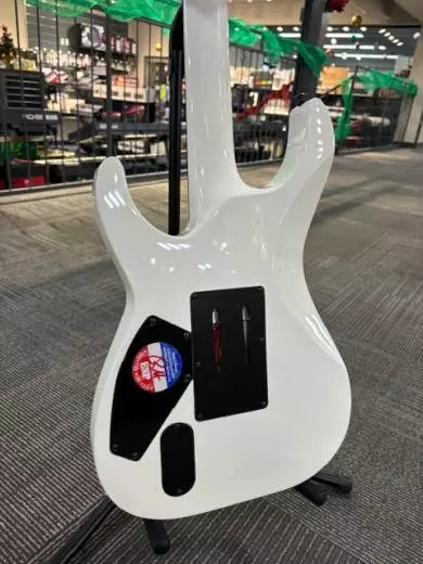 ESP LTD M-1000M SNOW WHITE 2