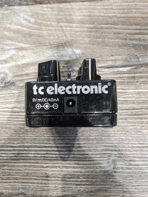 TC Electronic - DARK MATTER DIS 3
