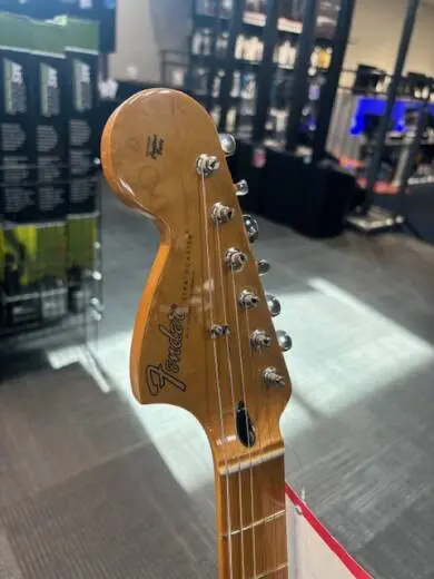 Fender - 014-5802-300 2