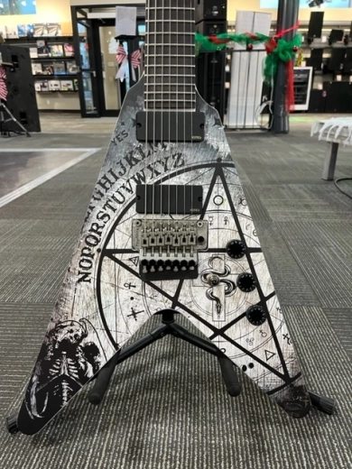 Schecter - 335-SHC