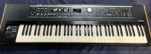 Roland - VR-730