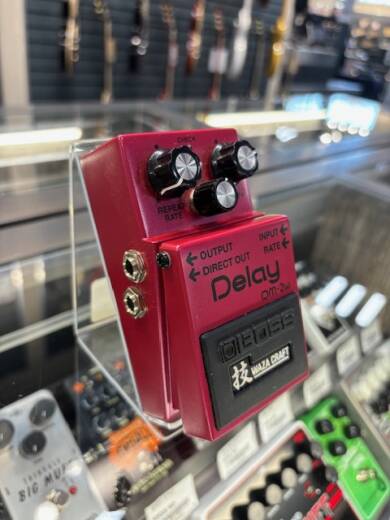 【美品】BOSS DM-2W Analog Delay 技 Waza Craft mqdefault.jpg