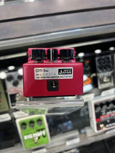 BOSS Waza Craft Delay Pedal | Long & McQuade