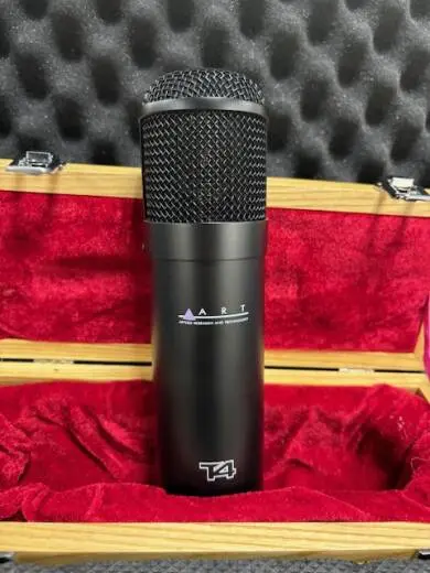 ART Pro Audio - T4 ART 2