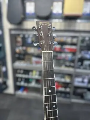 Martin D-35 2