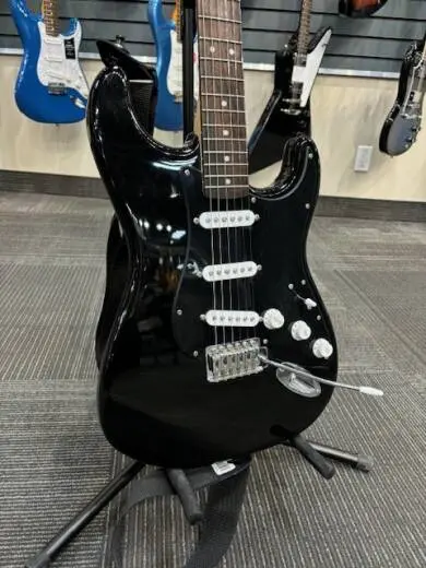 Squier - 037-8005-506