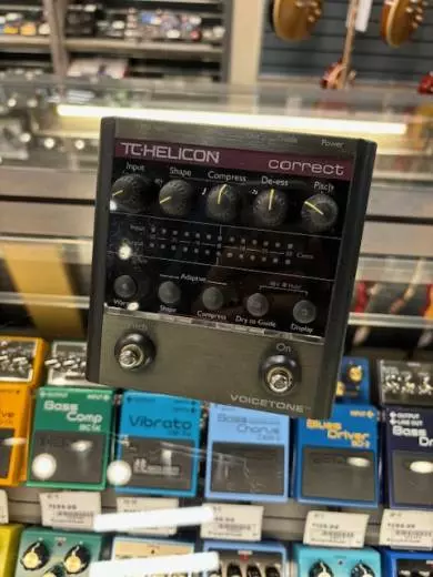 TC-Helicon - VOICETONE C1