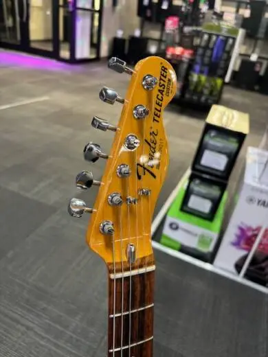 Fender - 011-0440-805 2