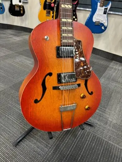 Godin Guitars - G51496