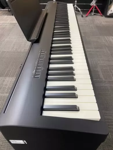 ROLAND FP30X + STAND + PEDALS 3