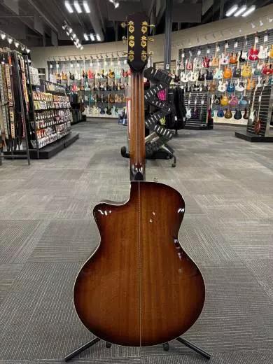 Godin Guitars - G53377 2