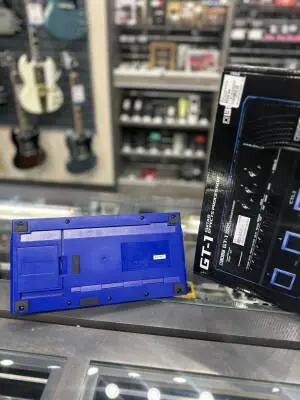 Store Special Product - BOSS - GT-1