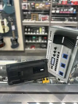 BOSS - GT-1B 2