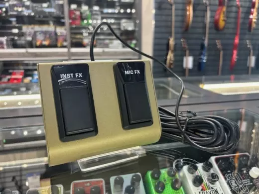 Behringer Footswitch