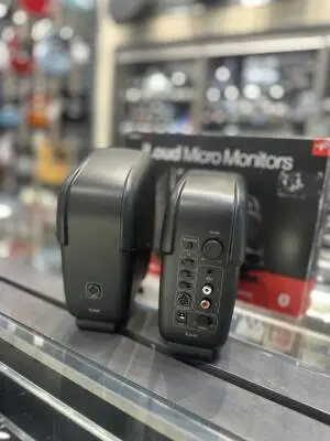 IK Multimedia - ILOUD MICRO 2