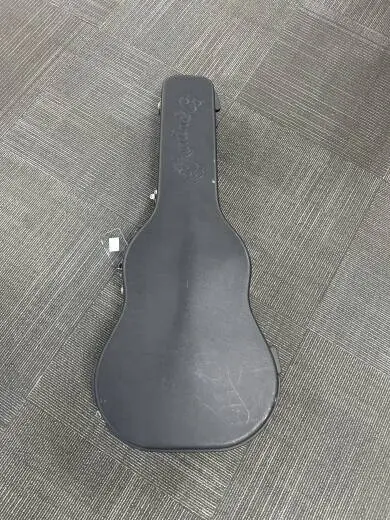 Martin D-35 2