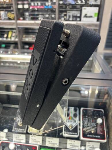 Vox Vox Wah Black( V845) | Long & McQuade