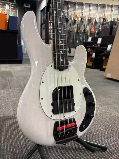 Ernie Ball Music Man - 217-TC4-51-06 2