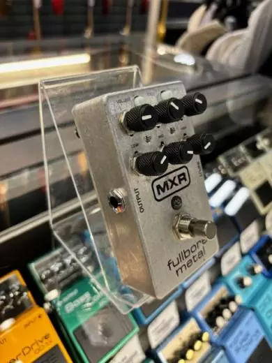 Store Special Product - MXR - M116