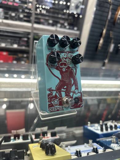 Gear Hunter | Walrus Audio - DEEPSIX