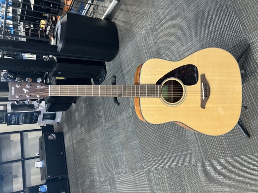 Gear Hunter | Yamaha - FG800