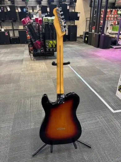 Fender - 011-3940-700 2