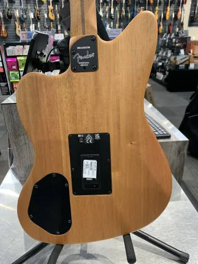 Fender Acoustasonic Player Jazzmaster 2