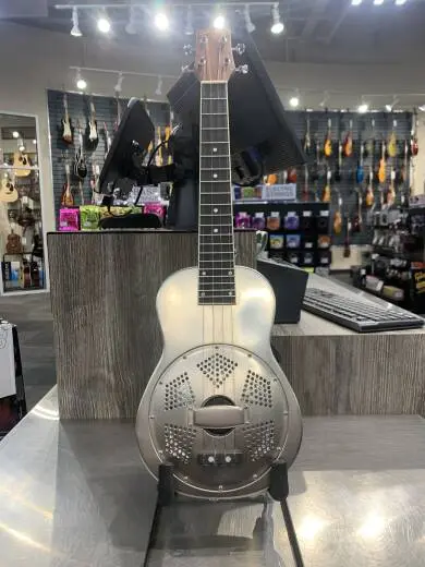 Gold Tone - RESOUKE CONCERT 2