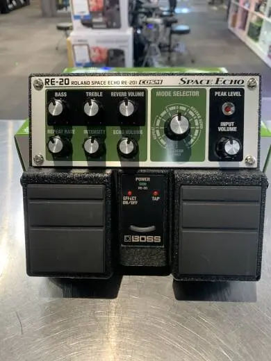 BOSS - RE-20 2