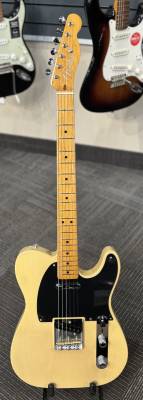 Store Special Product - Fender - 014-9042-368