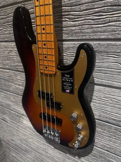 Fender - 019-9102-712 2