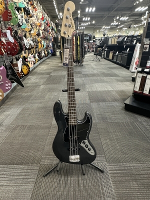 SQUIER AFFINITY J BASS 2