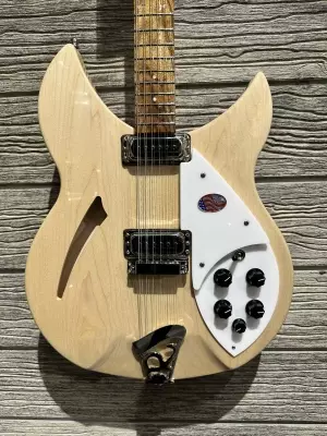 RICKENBACKER 330/12 MAPLEGLO W CASE