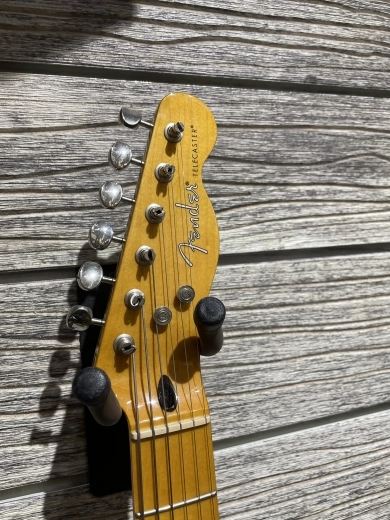 Fender - MODERN PLAYER TELE THINLINE 2
