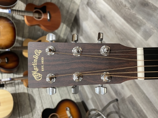 Gear Hunter | Martin Guitars - SC-10E-02