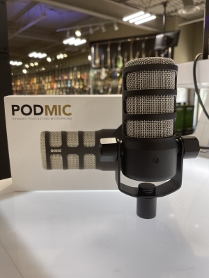 RODE DYNAMIC PODCASTING MICROPHONE
