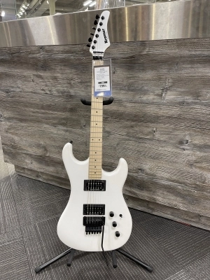 KRAMER PACER VINTAGE PEARL WHITE