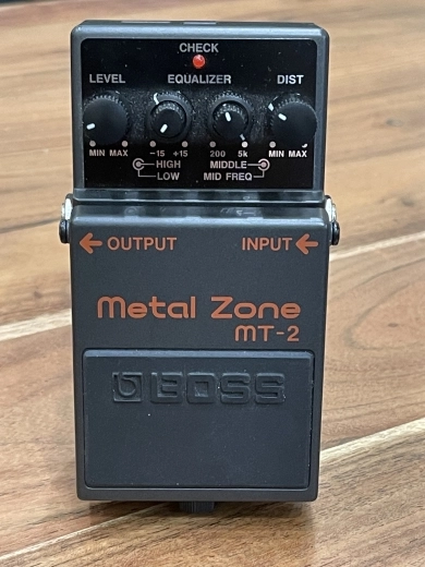 BOSS METAL ZONE PEDAL