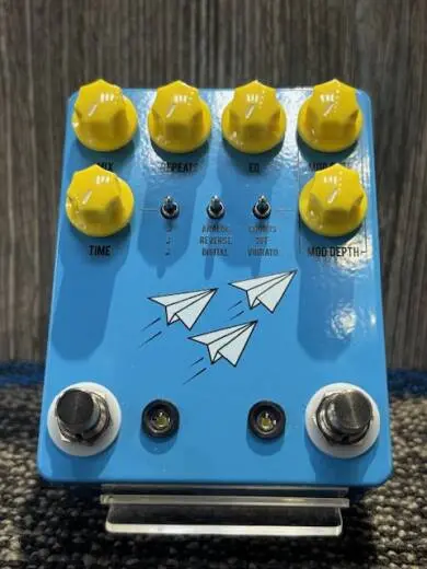 JHS Pedals - FLIGHT DELAY