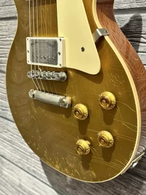 GIBSON MURPHY LAB ULT LITE AGE '57 LP GOLDTOP 2