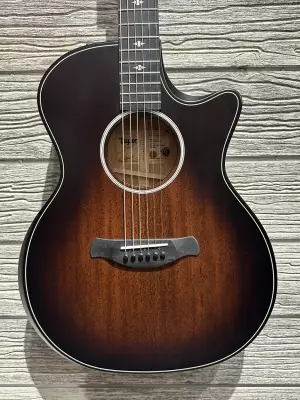 Taylor Builder's Edition 324ce Mahogany/Ash