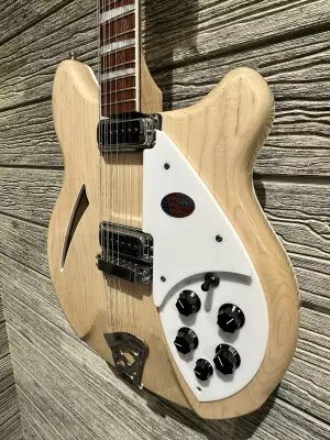 RICKENBACKER 360 12 STRING W CASE MAPLEGLO 5