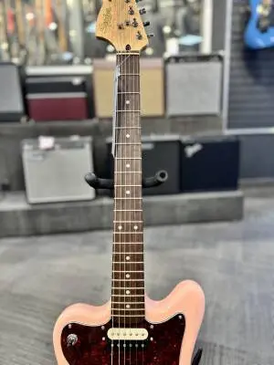 Squier CV Super Sonic Pink 2