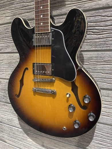 GIBSON ES-335 VINTAGE BURST