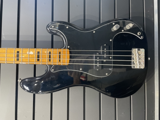 Squier - Classic Vibe 70's P Bass