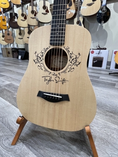 TAYLOR BABY SWIFT LEFT HANDED 2