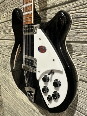 Store Special Product - RICKENBACKER 360 12 STRING W CASE JETGLO