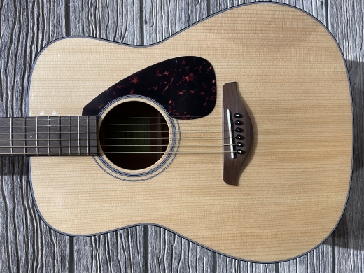 Gear Hunter | Yamaha - FG800