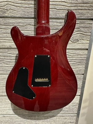 PRS CU24 FIRE RED BURST W/CASE 3